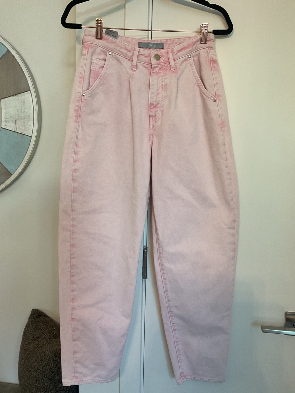 ***Mavi ***  High Rise Taper Leg Denim in A Pink Bleached pant.